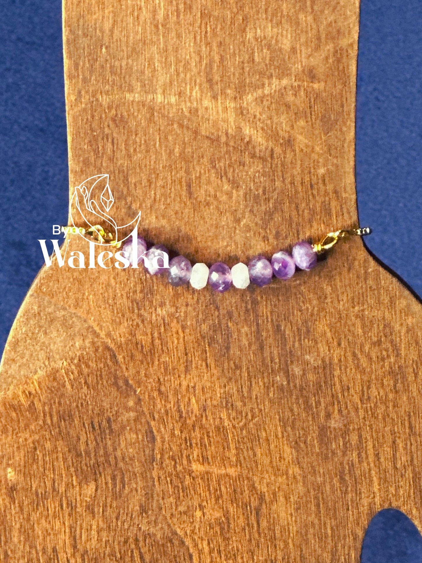 Manifestation Bracelet Divine Energy & Spiritual Wisdom (Amethyst & Moonstone)